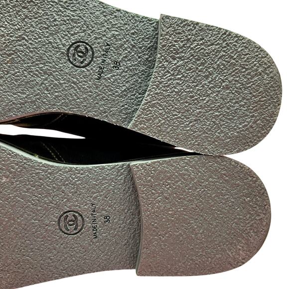 CHANEL Interlocking CC Logo Velvet Lace-Up Boots EU 38 US 8 Green Ankle Booties - Picture 12 of 16